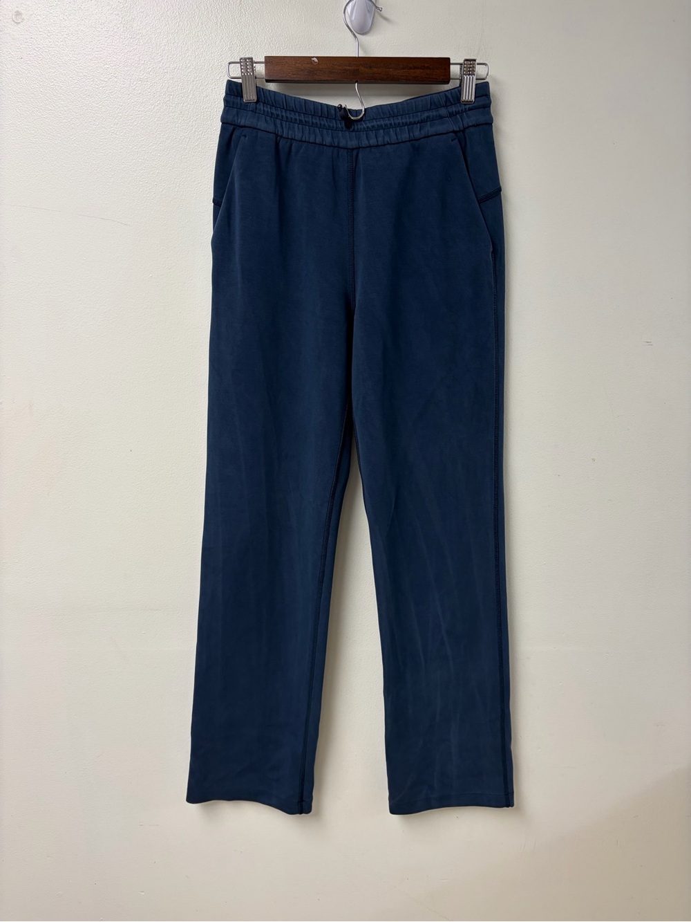Lululemon Sofstreme High-Rise Pant True Navy Size 4 - Picture 3 of 8